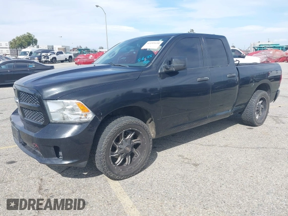 2016 Ram 1500 Express z VIN 1C6RR6FG5GS333031, wystawiony jako IAAI lot #42195110 z przebiegiem 144 921 mil mil oraz . Historia ofert i sprzedaży dostępna na DreamBid. Obrazek 2.
