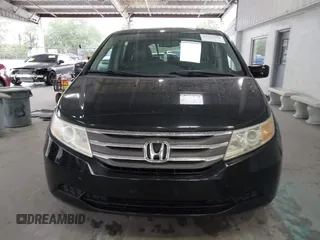 2013 Honda Odyssey EX-L с VIN 5FNRL5H68DB003918, выставлен на аукционе IAAI как лот 42233350 с пробегом 157 821 миль миль и . История ставок и продаж доступна на DreamBid. Изображение 12.