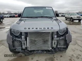 2021 Land Rover Defender SE z VIN SALEP7RU3M2035411, wystawiony jako Copart lot #44968195 z przebiegiem 25 192 mil mil oraz Czysty tytuł • Clean title. Historia ofert i sprzedaży dostępna na DreamBid. Obrazek 5.