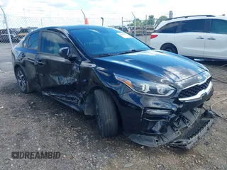 2021 Kia Forte LXS с VIN 3KPF24AD9ME264604, выставлен на аукционе IAAI как лот 42209307 с пробегом 95 934 миль миль и . История ставок и продаж доступна на DreamBid. Изображение 6.