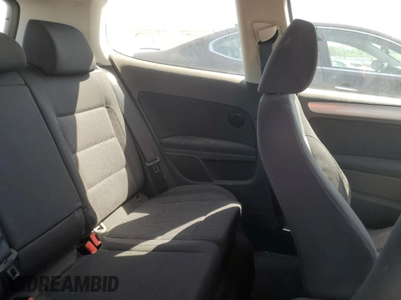 2011 Volkswagen Golf с VIN WVWAA7AJ6BW036972, выставлен на аукционе Copart как лот 52315395 с пробегом 132 561 миль миль и Списание • Salvage title. История ставок и продаж доступна на DreamBid. Изображение 10.