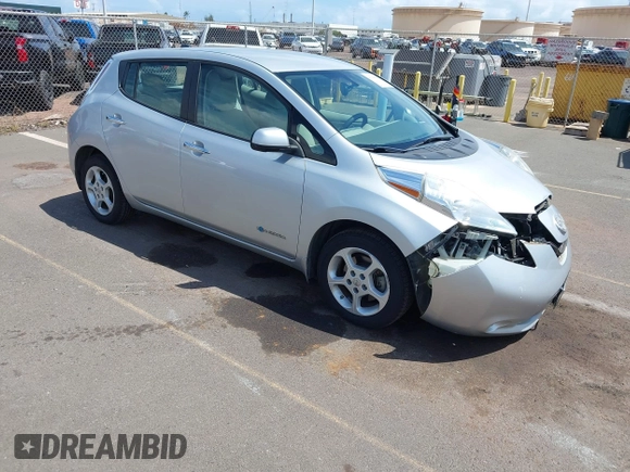 2015 Nissan LEAF S z VIN 1N4AZ0CP5FC307440, wystawiony jako IAAI lot #41940583 z przebiegiem 60 727 mil mil oraz . Historia ofert i sprzedaży dostępna na DreamBid. Obrazek 1.