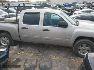 2008 Chevrolet Silverado 1500 LTZ with VIN 3GCEC13J78G168779, listed as a IAAI auction lot 41589457 with 250,207 mi miles. Bid and sale history available at carsss.com. Image 13.