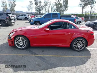2008 Mercedes-Benz SLK 55 AMG with VIN WDBWK73F08F179225, listed as a IAAI auction lot 41423046 with 104,329 mi miles and . Bid and sale history available at DreamBid. Image 14.