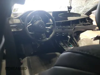 2024 Acura Integra Technology z VIN 19UDE4H67RA018751, wystawiony jako Copart lot #56177405 z przebiegiem 7 253 mil mil oraz Szkoda całkowita • Salvage title. Historia ofert i sprzedaży dostępna na DreamBid. Obrazek 8.