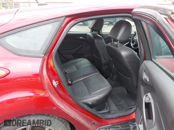 2014 Ford Focus SE with VIN 1FADP3K26EL412058, listed as a IAAI auction lot 42073435 with 119,568 mi miles. Bid and sale history available at carsss.com. Image 8.