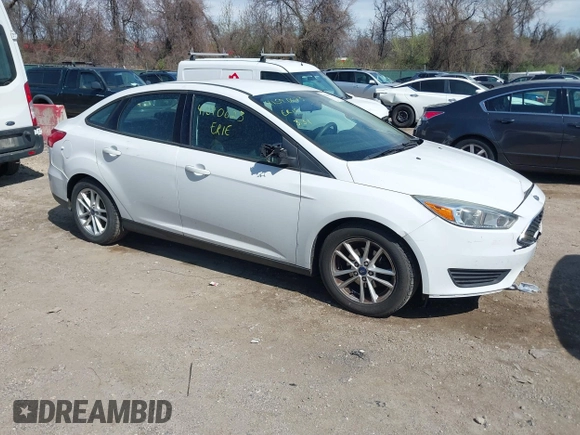 2016 Ford Focus SE with VIN 1FADP3F2XGL354565, listed as a IAAI auction lot 41590623 with 120,047 mi miles. Bid and sale history available at carsss.com. Image 1.