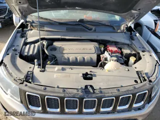 2019 Jeep Compass Limited with VIN 3C4NJCCB0KT662863, listed as a Copart auction lot 65089042 with 83,400 mi miles and Salvage Title. Bid and sale history available at carsss.com. Image 7.