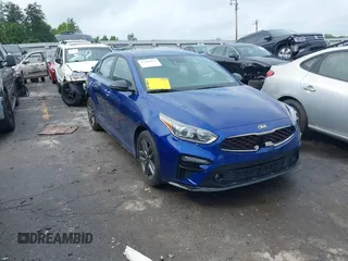 2021 Kia Forte GT-Line с VIN 3KPF34AD9ME382035, выставлен на аукционе IAAI как лот 42209430 с пробегом 99 000 миль миль и . История ставок и продаж доступна на DreamBid. Изображение 1.