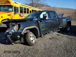 2020 GMC Sierra 3500HD Denali z VIN 1GT49WEY3LF308287, wystawiony jako Copart lot #45023915 z przebiegiem Nie podano mil oraz Szkody całkowita. Historia ofert i sprzedaży dostępna na DreamBid. Obrazek 1.