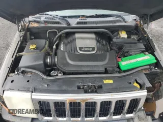 2006 Jeep Commander Limited z VIN 1J8HG58236C299193, wystawiony jako Copart lot #55725905 z przebiegiem 171 946 mil mil oraz Szkoda całkowita • Salvage title. Historia ofert i sprzedaży dostępna na DreamBid. Obrazek 12.