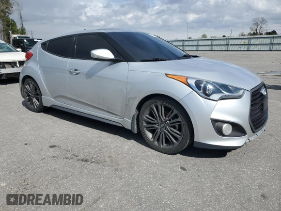 2016 Hyundai Veloster Turbo with VIN KMHTC6AE5GU252388, listed as a Copart auction lot 48964145 with 137,421 mi miles and Salvage Title. Bid and sale history available at carsss.com. Image 4.