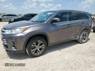2019 Toyota Highlander LE z VIN 5TDZZRFH2KS312853, wystawiony jako Copart lot #63845385 z przebiegiem 88 692 mil mil oraz Szkoda całkowita • Salvage title. Historia ofert i sprzedaży dostępna na DreamBid. Obrazek 1.