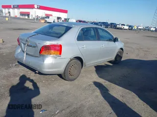2007 Toyota Yaris with VIN JTDBT923871099599, listed as a IAAI auction lot 41751182 with 302,719 mi miles. Bid and sale history available at carsss.com. Image 4.