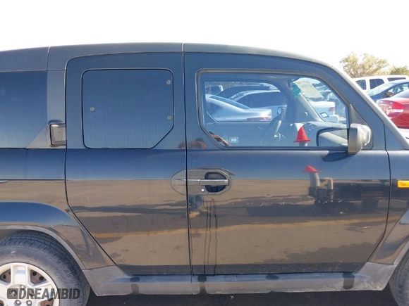 2011 Honda Element LX with VIN 5J6YH1H30BL000642, listed as a IAAI auction lot 41774181 with NaN miles. Bid and sale history available at carsss.com. Image 13.