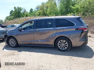 2021 Toyota Sienna LE with VIN 5TDKSKFC4MS004345, listed as a IAAI auction lot 42145140 with 103,544 mi miles and . Bid and sale history available at DreamBid. Image 14.