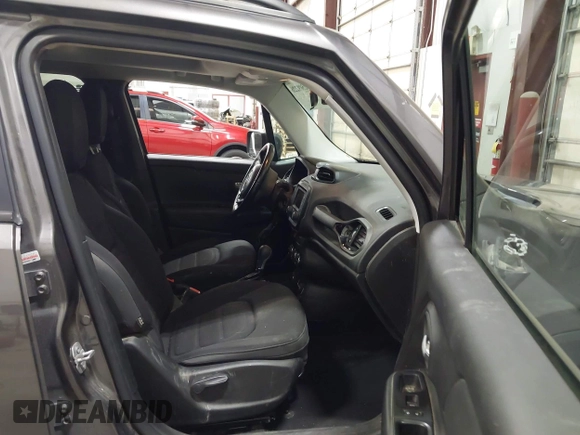 2017 Jeep Renegade Altitude с VIN ZACCJBBB8HPE65619, выставлен на аукционе IAAI как лот 42509226 с пробегом 122 461 миль миль и . История ставок и продаж доступна на DreamBid. Изображение 5.