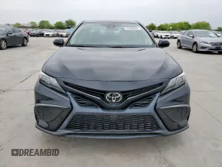 2021 Toyota Camry SE Nightshade with VIN 4T1G11AK6MU583802, listed as a Copart auction lot 51330545 with 6,827 mi miles and Salvage Title. Bid and sale history available at carsss.com. Image 5.