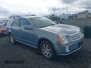 2007 Cadillac SRX with VIN 1GYEE637X70185441, listed as a IAAI auction lot 41816287 with 164,106 mi miles. Bid and sale history available at carsss.com. Image 1.