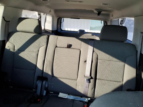 2017 GMC Yukon XL SLE with VIN 1GKS2FKC7HR191134, listed as a Copart auction lot 86133454 with 138,555 mi miles and Non Repairable. Bid and sale history available at carsss.com. Image 10.