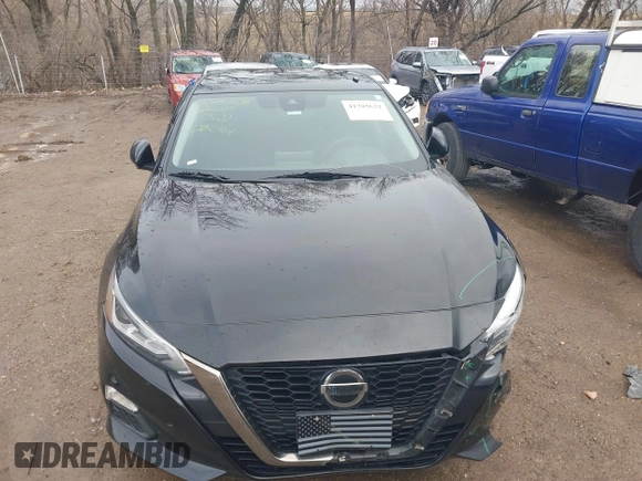 2020 Nissan Altima 2.5 SR with VIN 1N4BL4CV4LC226968, listed as a IAAI auction lot 41705622 with 52,182 mi miles. Bid and sale history available at carsss.com. Image 12.
