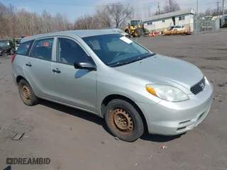 2004 Toyota Matrix Std with VIN 2T1KR32E64C178256, listed as a IAAI auction lot 41857960 with 151,972 mi miles. Bid and sale history available at carsss.com. Image 1.