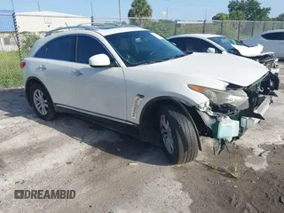 2011 Infiniti FX with VIN JN8AS1MU5BM711713, listed as a IAAI auction lot 42645252 with 156,871 mi miles and . Bid and sale history available at DreamBid. Image 1.