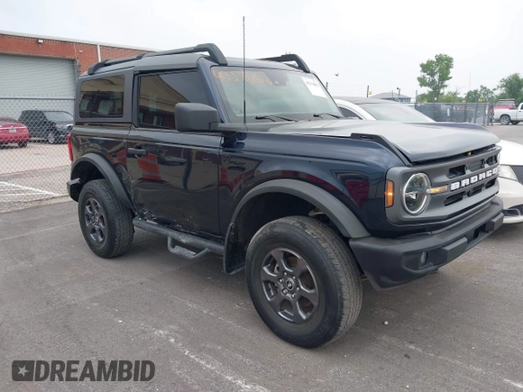 2021 Ford Bronco z VIN 1FMDE5AP1MLA69419, wystawiony jako IAAI lot #42276822 z przebiegiem 29 734 mil mil oraz . Historia ofert i sprzedaży dostępna na DreamBid. Obrazek 1.