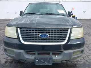 2005 Ford Expedition Special Service with VIN 1FMPU16585LB07553, listed as a IAAI auction lot 39462712 with 1 mi miles. Bid and sale history available at carsss.com. Image 6.
