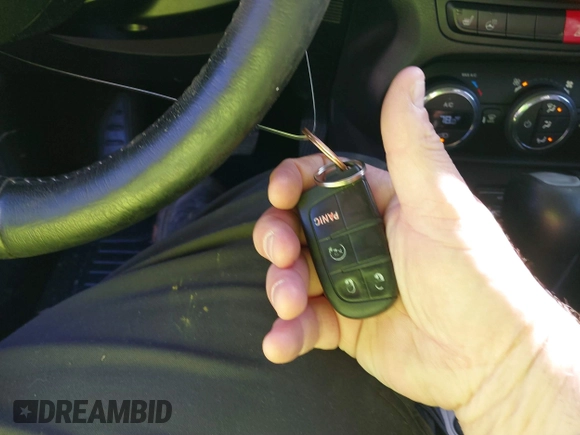 2017 Jeep Renegade Limited с VIN ZACCJBDB7HPE87317, выставлен на аукционе IAAI как лот 41853098 с пробегом 88 638 миль миль и . История ставок и продаж доступна на DreamBid. Изображение 11.