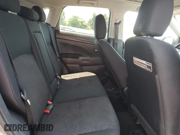 2015 Mitsubishi Outlander SE with VIN 4A4AR4AU2FE011699, listed as a Copart auction lot 60509945 with 141,192 mi miles and Salvage title. Bid and sale history available at DreamBid. Image 11.