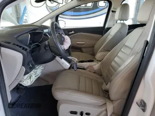 2016 Ford C-Max SEL z VIN 1FADP5CU3GL115103, wystawiony jako Copart lot #56917235 z przebiegiem 28 128 mil mil oraz Szkoda całkowita • Salvage title. Historia ofert i sprzedaży dostępna na DreamBid. Obrazek 7.