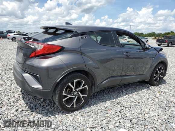 2018 Toyota C-HR XLE with VIN NMTKHMBX7JR000609, listed as a Copart auction lot 61997655 with 100,062 mi miles and Salvage title. Bid and sale history available at DreamBid. Image 3.