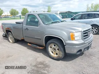 2013 GMC Sierra 1500 Work Truck z VIN 1GTN1TEX6DZ298288, wystawiony jako IAAI lot #42270784 z przebiegiem 150 766 mil mil oraz . Historia ofert i sprzedaży dostępna na DreamBid. Obrazek 1.