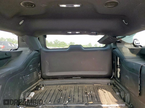 2023 Chevrolet Tahoe с VIN 1GBSCLED2PR176720, выставлен на аукционе Copart как лот 57604505 с пробегом 22 441 миль миль и Списание • Salvage title. История ставок и продаж доступна на DreamBid. Изображение 10.