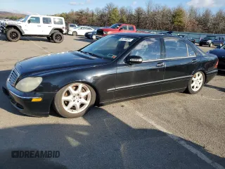 2005 Mercedes-Benz S-Class 4.3L with VIN WDBNG83J65A460364, listed as a Copart auction lot 84708264 with 209,231 mi miles and Clean Title. Bid and sale history available at carsss.com. Image 1.