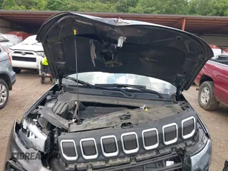 2022 Jeep Compass Latitude с VIN 3C4NJDBB3NT147304, выставлен на аукционе IAAI как лот 42420712 с пробегом 44 768 миль миль и . История ставок и продаж доступна на DreamBid. Изображение 10.