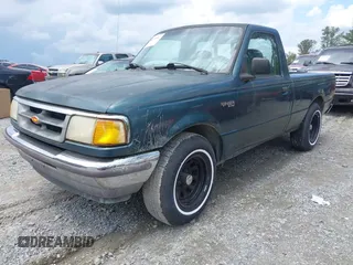1995 Ford Ranger Splash z VIN 1FTCR10A8SUC20905, wystawiony jako IAAI lot #42058567 z przebiegiem 125 675 mil mil oraz . Historia ofert i sprzedaży dostępna na DreamBid. Obrazek 2.