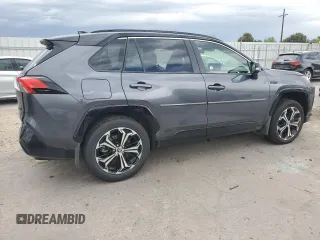 2024 Toyota RAV4 XSE z VIN JTMEB3FV2RD232691, wystawiony jako Copart lot #56916315 z przebiegiem 4 358 mil mil oraz Szkoda całkowita • Salvage title. Historia ofert i sprzedaży dostępna na DreamBid. Obrazek 3.