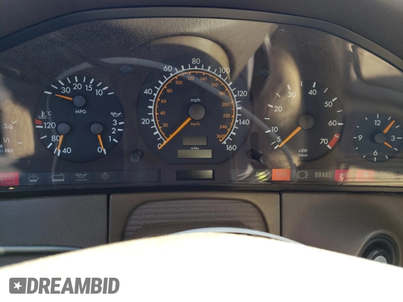 1995 Mercedes-Benz S 320 z VIN WDBGA33E0SA204247, wystawiony jako Copart lot #89249285 z przebiegiem Nie podano mil oraz Szkoda całkowita • Salvage title. Historia ofert i sprzedaży dostępna na DreamBid. Obrazek 9.