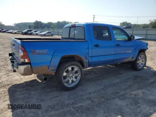 2011 Toyota Tacoma with VIN 3TMLU4EN6BM077873, listed as a Copart auction lot 60062065 with 228,245 mi miles and Salvage title. Bid and sale history available at DreamBid. Image 3.
