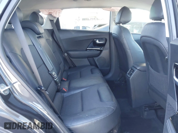 2019 Kia Niro EX with VIN KNDCC3LC8K5264830, listed as a IAAI auction lot 41677782 with 151,265 mi miles. Bid and sale history available at carsss.com. Image 8.