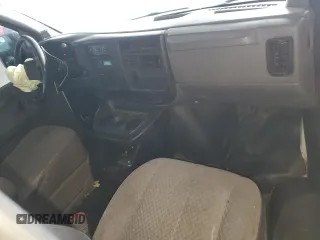 2004 GMC Savana Cargo Van with VIN 1GTHG35UX41162620, listed as a Copart auction lot 42959915 with 222,316 mi miles and Salvage Title. Bid and sale history available at carsss.com. Image 8.