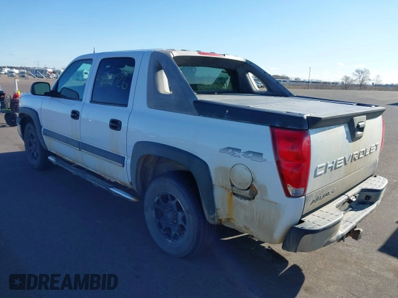 2004 Chevrolet Avalanche Z71 with VIN 3GNEK12T54G107437, listed as a IAAI auction lot 42037726 with 124,166 mi miles. Bid and sale history available at carsss.com. Image 3.