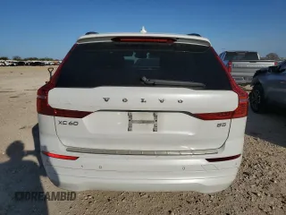 2022 Volvo XC60 Momentum z VIN YV4L12DK0N1944994, wystawiony jako Copart lot #85899774 z przebiegiem 95 461 mil mil oraz Szkoda całkowita • Salvage title. Historia ofert i sprzedaży dostępna na DreamBid. Obrazek 6.