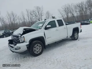 2018 GMC Sierra 1500 SLE with VIN 1GTV2MEC7JZ220257, listed as a IAAI auction lot 41151260 with 170,250 mi miles. Bid and sale history available at carsss.com. Image 2.