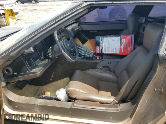 1984 Chevrolet Corvette with VIN 1G1AY0784E5106091, listed as a Copart auction lot 58558044 with 0 mi miles and Non Repairable. Bid and sale history available at carsss.com. Image 7.