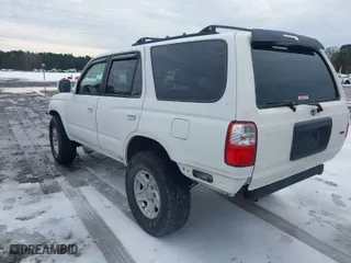 2002 Toyota 4Runner SR5 with VIN JT3GN86R620228645, listed as a IAAI auction lot 41427161 with 1 mi miles. Bid and sale history available at carsss.com. Image 3.
