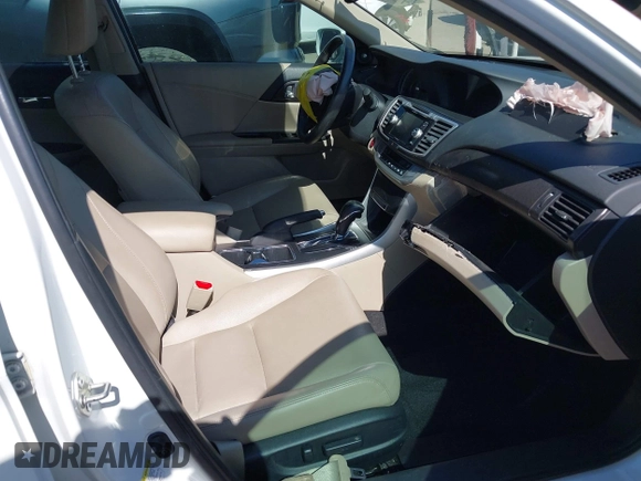 2015 Honda Accord EX-L with VIN 1HGCR2F84FA025113, listed as a IAAI auction lot 42304609 with 94,766 mi miles and . Bid and sale history available at DreamBid. Image 5.