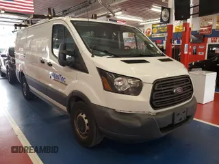 2017 Ford Transit z VIN 1FTYE1YMXHKA68341, wystawiony jako IAAI lot #42819268 z przebiegiem 193 968 mil mil oraz . Historia ofert i sprzedaży dostępna na DreamBid. Obrazek 3.